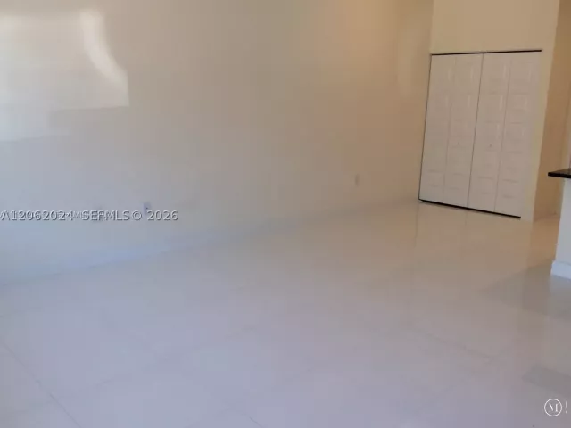 3-bedroom home for rent in Doral - 4286 NW 83rd Ave 0 - MondialRealty