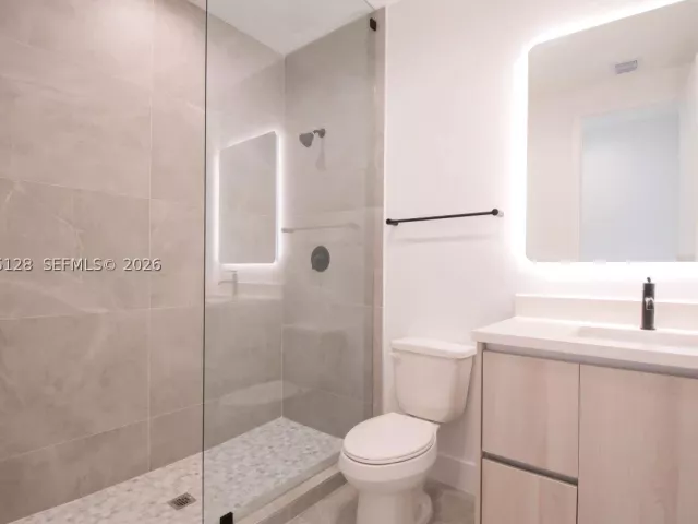 3-bedroom home for rent in Miami - 6860 SW 80th St 6860 - MondialRealty