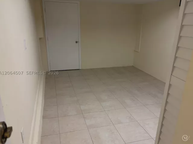 3-bedroom home for rent in Doral - 11440 NW 50th Ter - MondialRealty