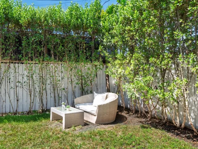 3-bedroom home for rent in Miami - 1450 SW 20th Ave 1450 - MondialRealty