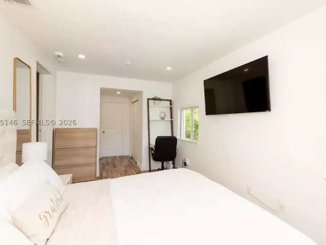 3-bedroom home for rent in Miami - 1450 SW 20th Ave 1450 - MondialRealty