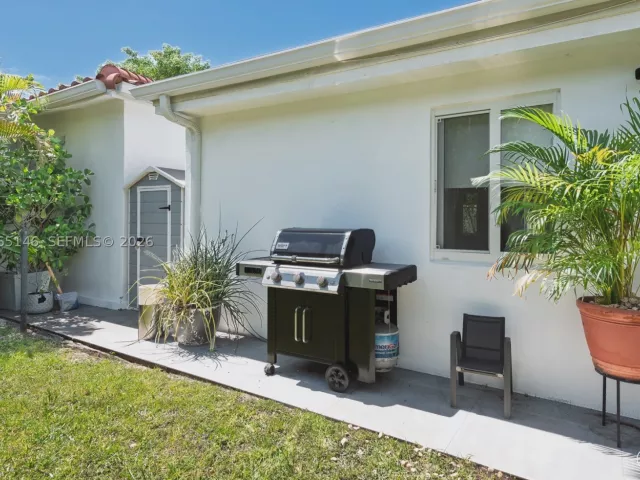3-bedroom home for rent in Miami - 1450 SW 20th Ave 1450 - MondialRealty