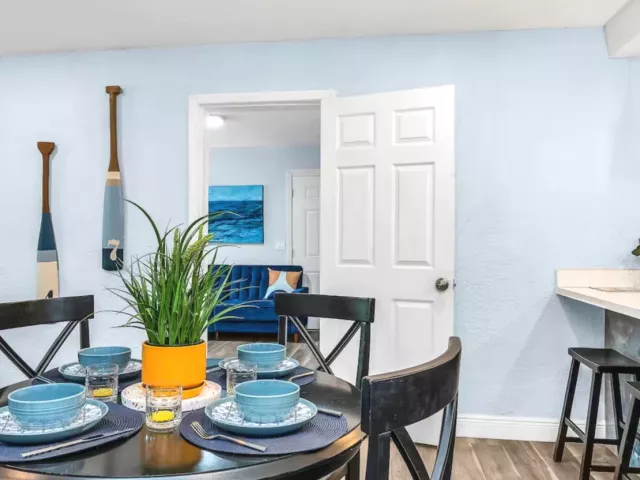 3-bedroom home for rent in Riviera Beach - 138 E 22ND Court - MondialRealty