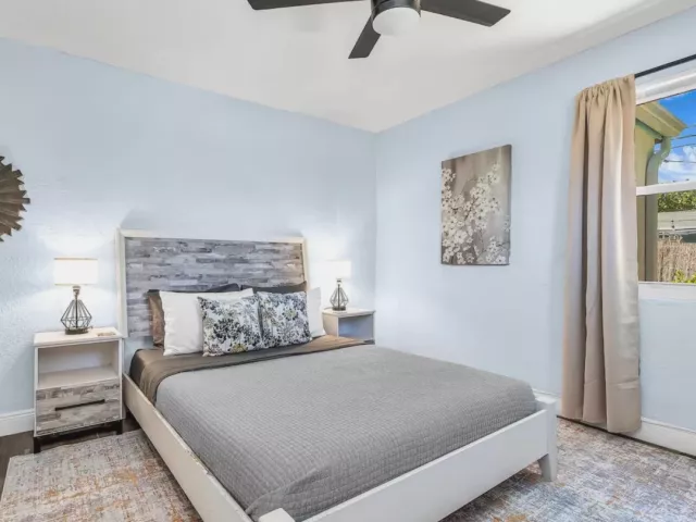 3-bedroom home for rent in Riviera Beach - 138 E 22ND Court - MondialRealty