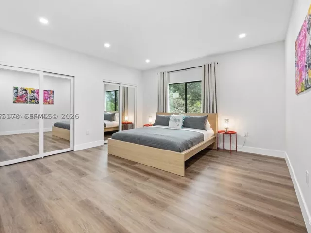 4-bedroom home for rent in Miami - 1121 NW 25th St - MondialRealty