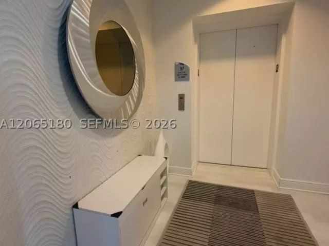 3-bedroom condo for sale in Sunny Isles Beach - 17121 Collins Ave 1208 - MondialRealty