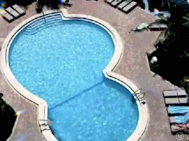 1-bedroom condo for sale in Hollywood - 4001 S Ocean Drive 16H - MondialRealty