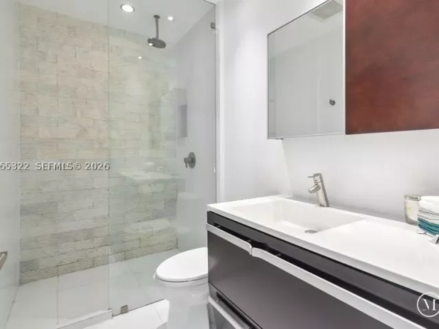 4-bedroom home for sale in Miami - 8215 SW 63rd Pl - MondialRealty