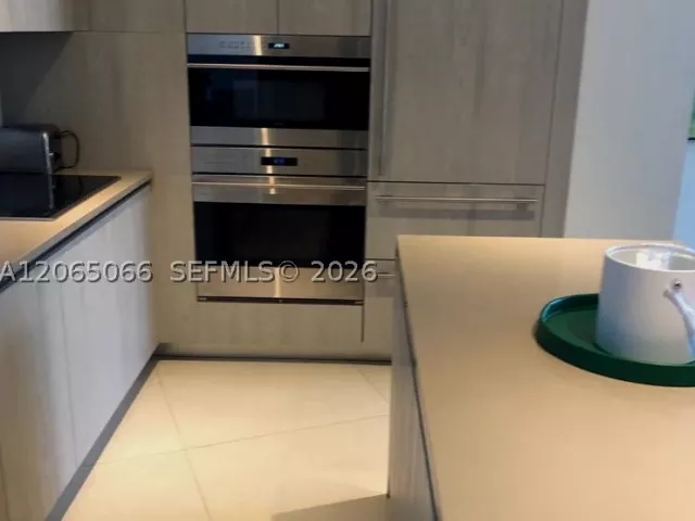 2-bedroom condo for sale in Hollywood - 4111 S Ocean Dr 3605 - MondialRealty