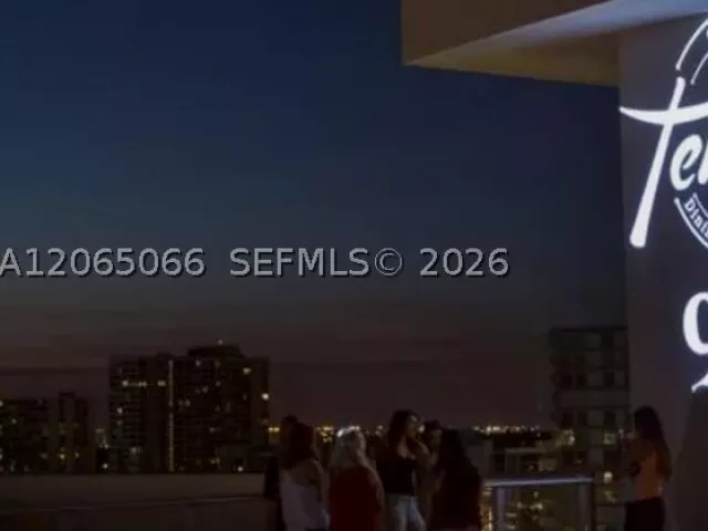 2-bedroom condo for sale in Hollywood - 4111 S Ocean Dr 3605 - MondialRealty