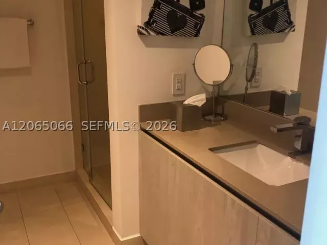 2-bedroom condo for sale in Hollywood - 4111 S Ocean Dr 3605 - MondialRealty