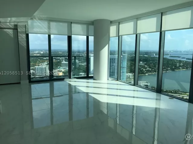 1-bedroom condo for sale in Miami - 650 NE 32nd St 4508 - MondialRealty