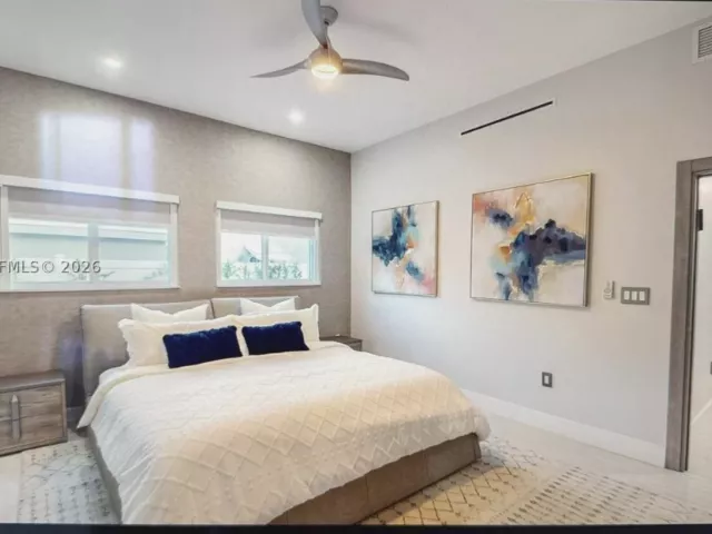 4-bedroom home for rent in Miami - 2335 NE 194th St - MondialRealty