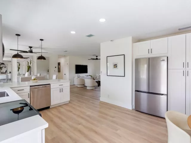 3-bedroom home for sale in Delray Beach - 2840 DORSON Way - MondialRealty