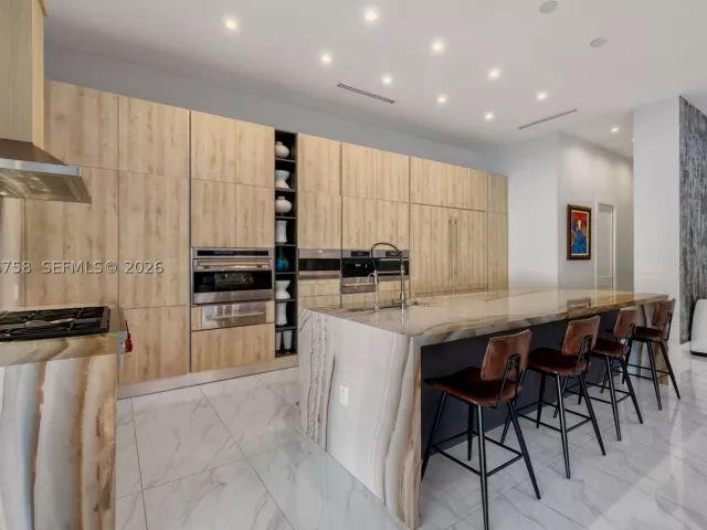 4-bedroom home for sale in Miami - 3585 SW 129th Ave - MondialRealty