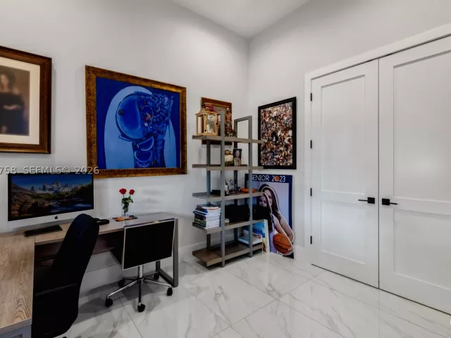 4-bedroom home for sale in Miami - 3585 SW 129th Ave - MondialRealty