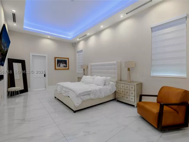 4-bedroom home for sale in Miami - 3585 SW 129th Ave - MondialRealty