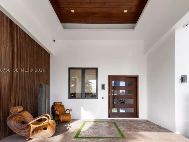 4-bedroom home for sale in Miami - 3585 SW 129th Ave - MondialRealty