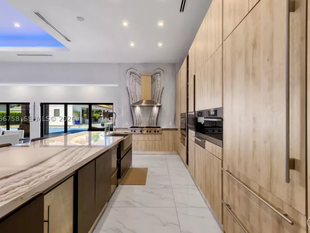 4-bedroom home for sale in Miami - 3585 SW 129th Ave - MondialRealty