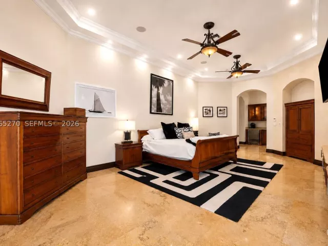 5-bedroom home for sale in Miami - 9245 SW 93rd Ave - MondialRealty