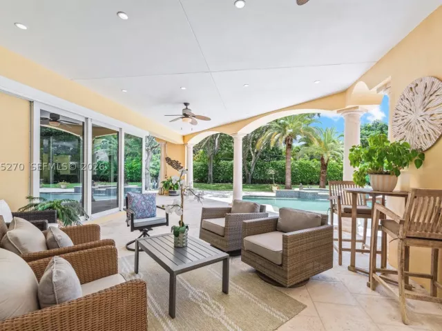 5-bedroom home for sale in Miami - 9245 SW 93rd Ave - MondialRealty