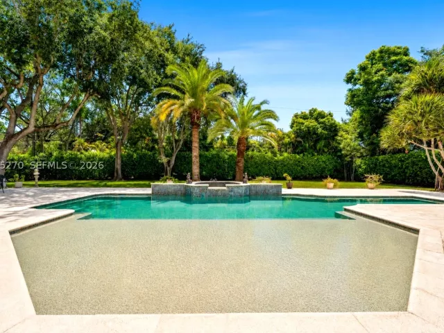 5-bedroom home for sale in Miami - 9245 SW 93rd Ave - MondialRealty