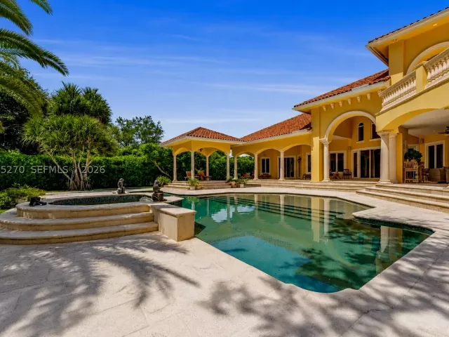 5-bedroom home for sale in Miami - 9245 SW 93rd Ave - MondialRealty
