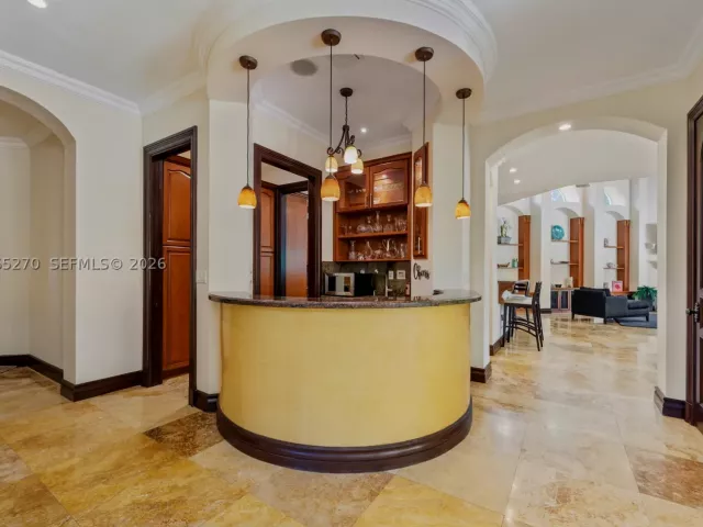 5-bedroom home for sale in Miami - 9245 SW 93rd Ave - MondialRealty