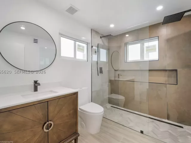 3-bedroom home for rent in Miami - 1654 SW 18th Ave 1 - MondialRealty