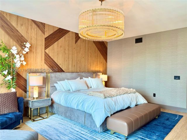 3-bedroom condo for sale in North Miami Beach - 17301 Biscayne Blvd 1409 - MondialRealty
