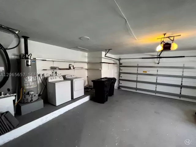 3-bedroom home for sale in Hollywood - 707 N 11th Ave - MondialRealty