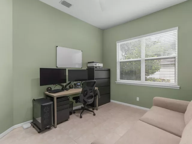 3-bedroom home for sale in West Palm Beach - 8620 HIGH CAY - MondialRealty