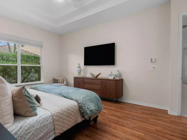 3-bedroom home for sale in West Palm Beach - 8620 HIGH CAY - MondialRealty