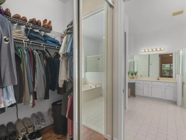 3-bedroom home for sale in West Palm Beach - 8620 HIGH CAY - MondialRealty