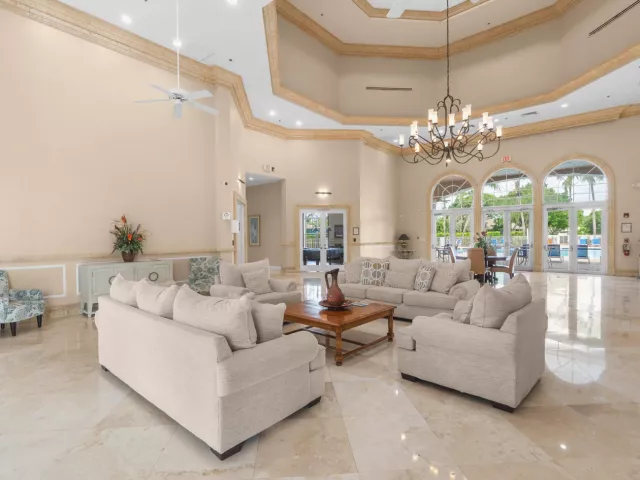 3-bedroom home for sale in West Palm Beach - 8620 HIGH CAY - MondialRealty
