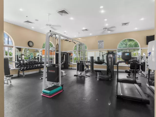 3-bedroom home for sale in West Palm Beach - 8620 HIGH CAY - MondialRealty