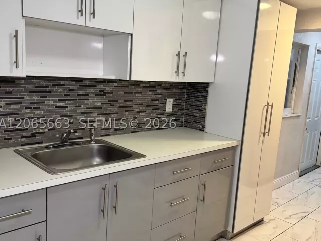 3-bedroom home for sale in Miami - 350 NW 58th Ave - MondialRealty