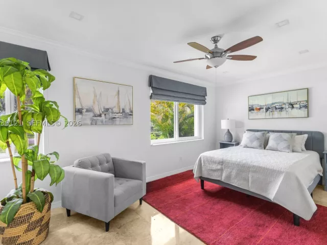 3-bedroom home for sale in Miami - 8920 NE 9th Ct - MondialRealty