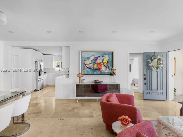 3-bedroom home for sale in Miami - 8920 NE 9th Ct - MondialRealty