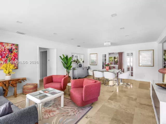 3-bedroom home for sale in Miami - 8920 NE 9th Ct - MondialRealty