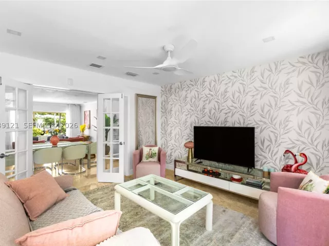 3-bedroom home for sale in Miami - 8920 NE 9th Ct - MondialRealty