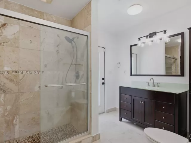 3-bedroom home for sale in Miami - 10830 SW 79th Ave - MondialRealty