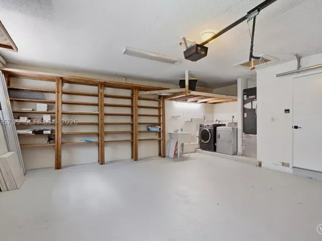 3-bedroom home for sale in Miami - 10830 SW 79th Ave - MondialRealty