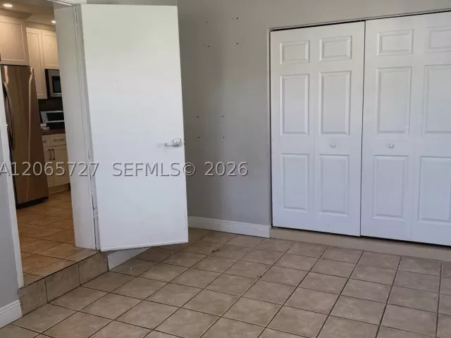 3-bedroom home for rent in Miami - 8270 SW 12th Ter N/A - MondialRealty