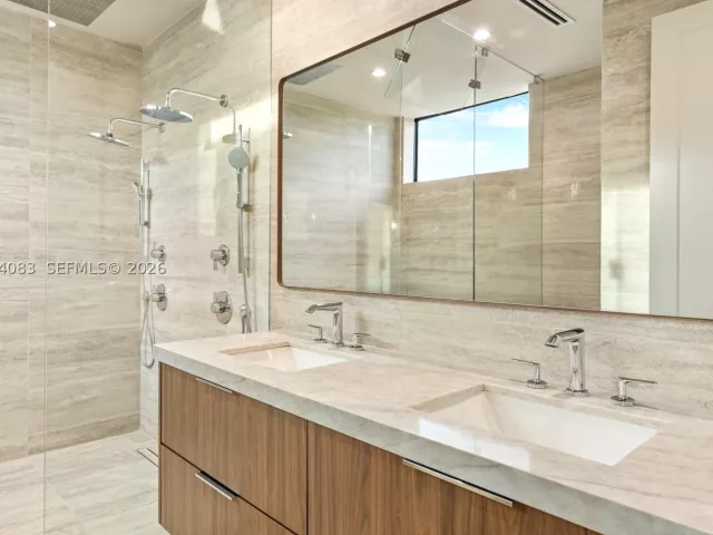 4-bedroom home for sale in Miami - 4031 NW 1st Ave - MondialRealty