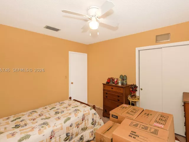 4-bedroom home for sale in Hollywood - 5013 Arthur St - MondialRealty