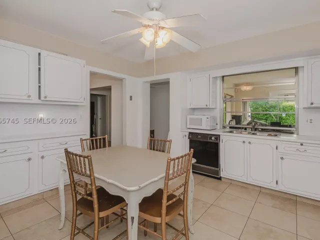 4-bedroom home for sale in Hollywood - 5013 Arthur St - MondialRealty