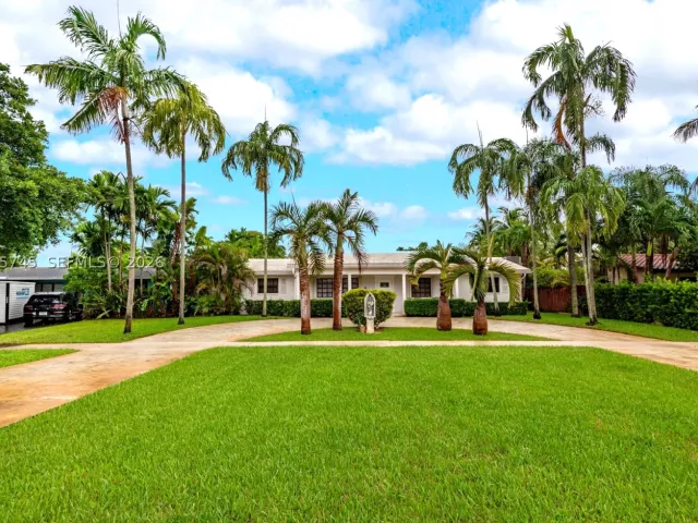 4-bedroom home for sale in Hollywood - 5013 Arthur St - MondialRealty