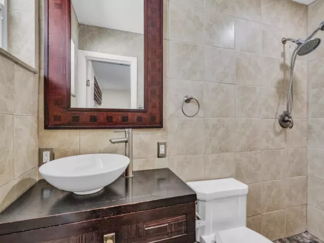 2-bedroom home for rent in Deerfield Beach - 921 SE 15th Court - MondialRealty