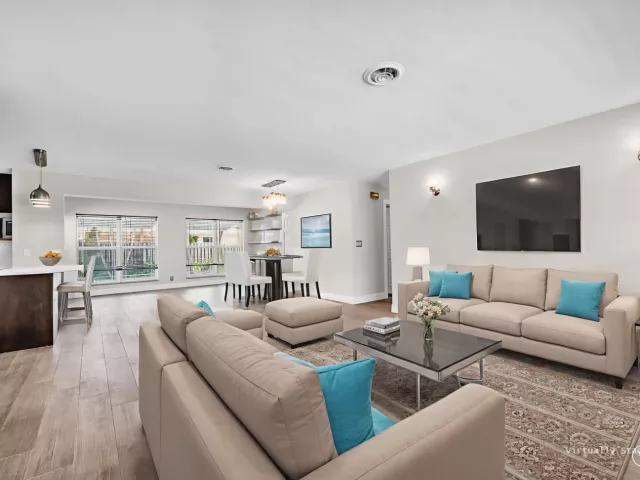 2-bedroom home for rent in Deerfield Beach - 921 SE 15th Court - MondialRealty